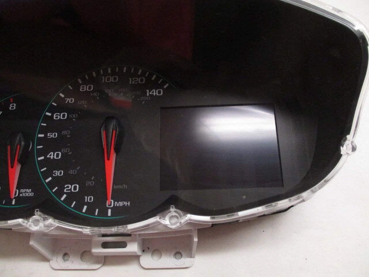 Speedo (Good) Trax OEM MPH 82K Chevrolet 2017 Pre-Owned LKQ Speedometer Cluster