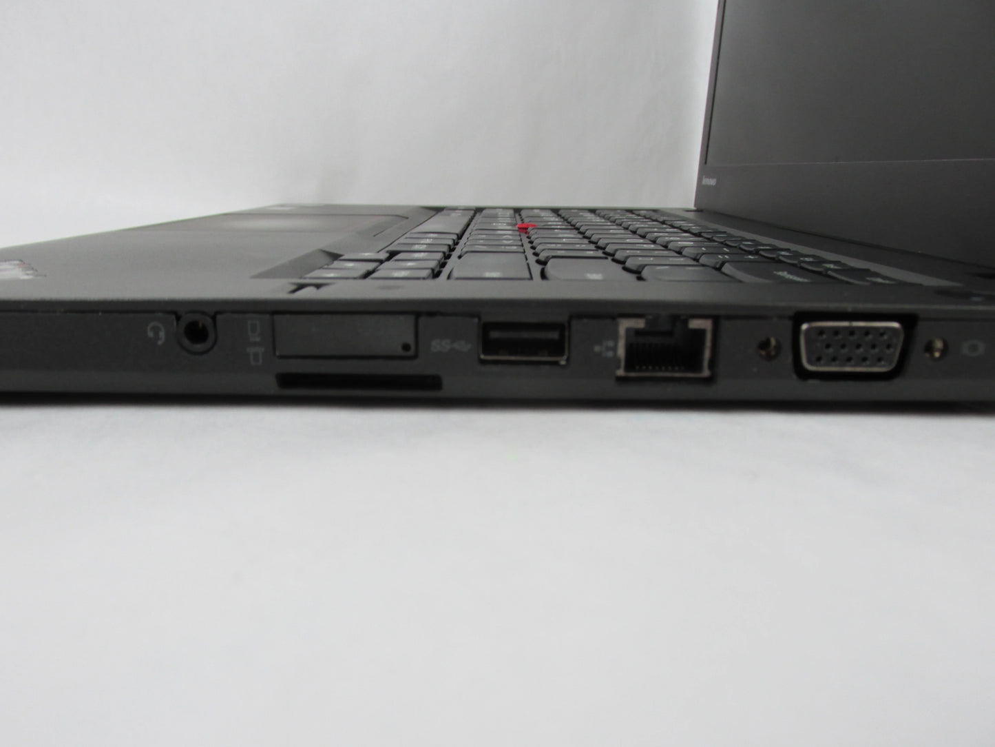 - WIN T440 PRO 8 GB RAM 240 SSD i7, Lenovo USED 10