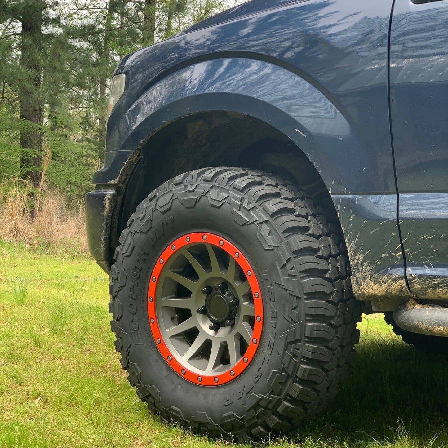 104Q Truck SUV Load ECOPATH Range Tire 33X12.50R24 Mud Terrain Only) 10 Light M/T 33/12.50/24 MT Travelstar E Ply (Tire