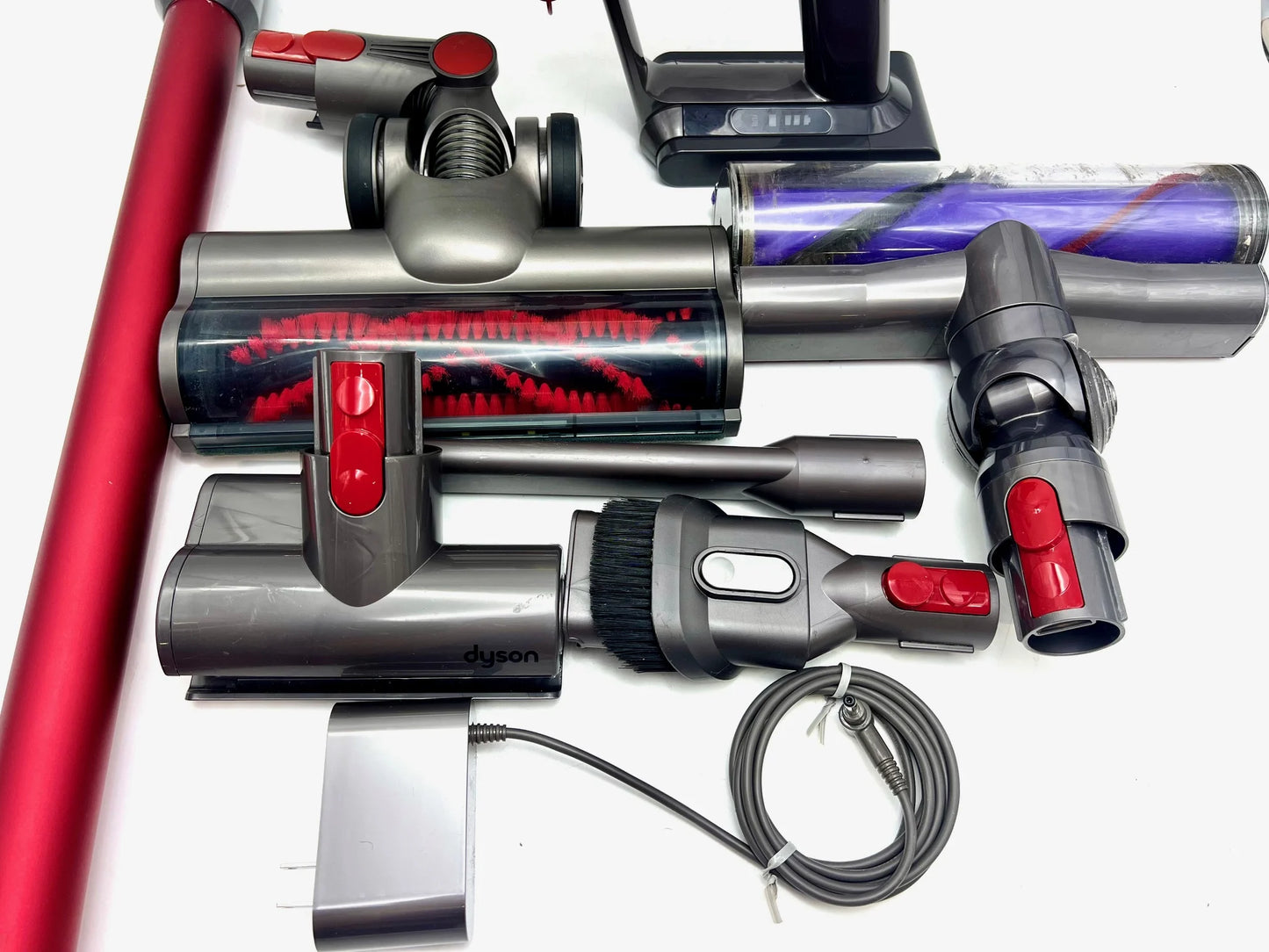 Stick PURPLE/RED Dyson Pre-Owned V10 Vacuum 244393-01 - (Fair) Cyclone Motorhead Cordless